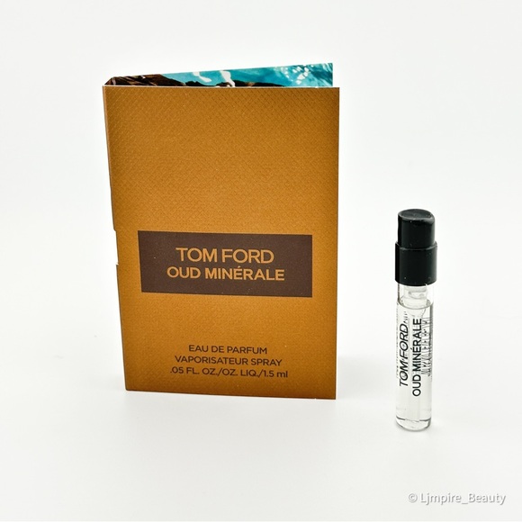 Tom Ford Other - 🎁 Tom Ford Oud Minerale Eau De Parfum (One - 1.5 mL Sample)